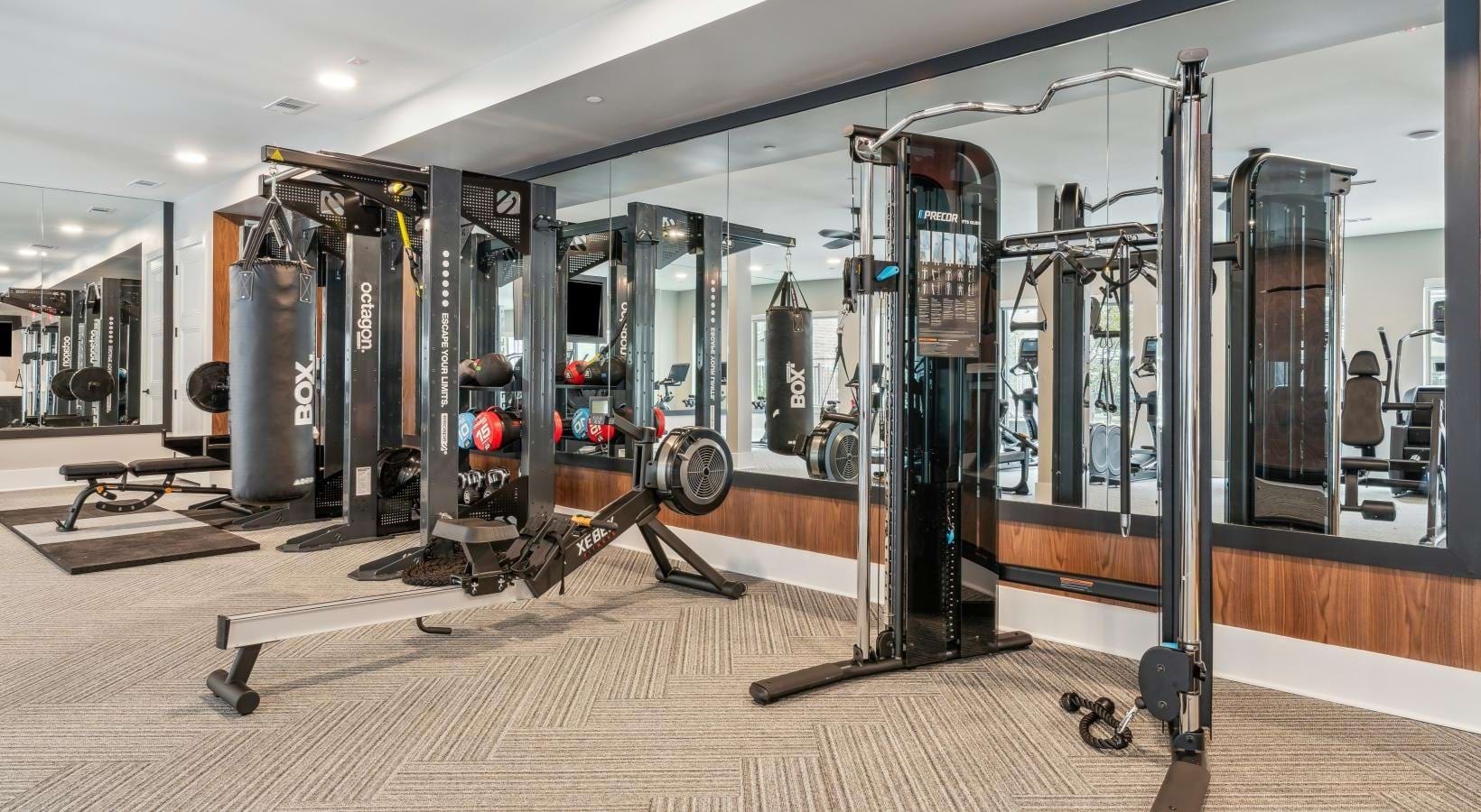 Fitness center with functional training