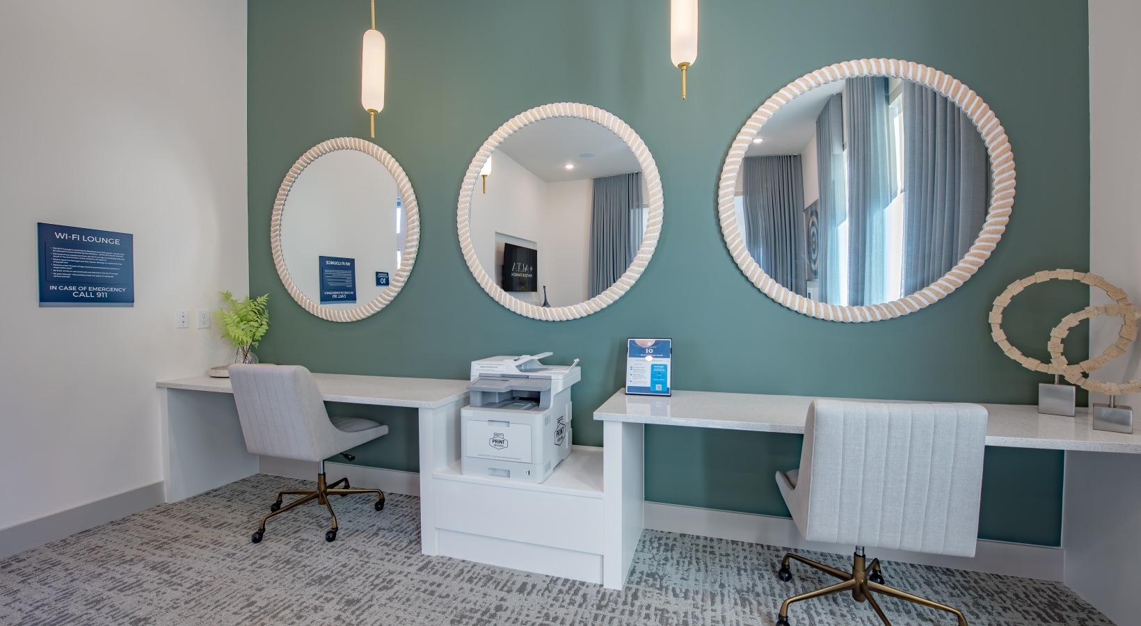 Business lounge workstations