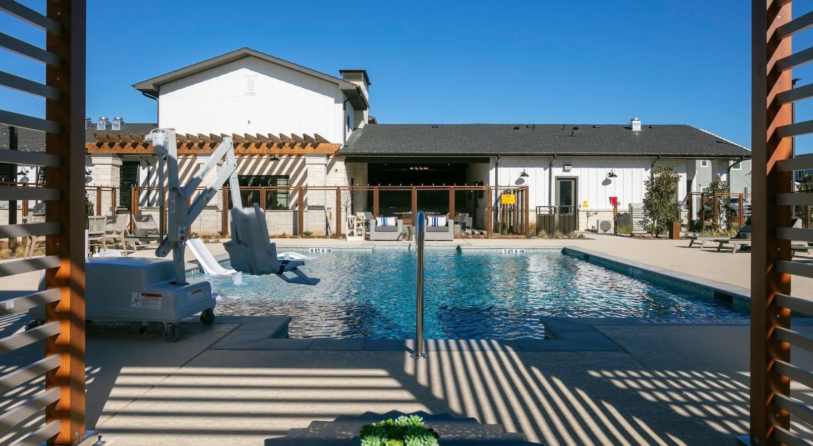 Pool with pergola