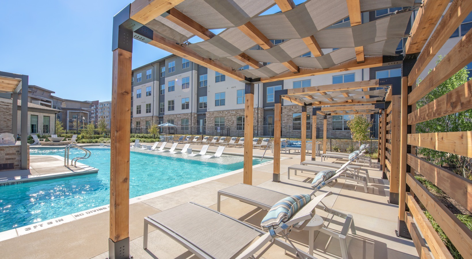 Poolside pergola seating