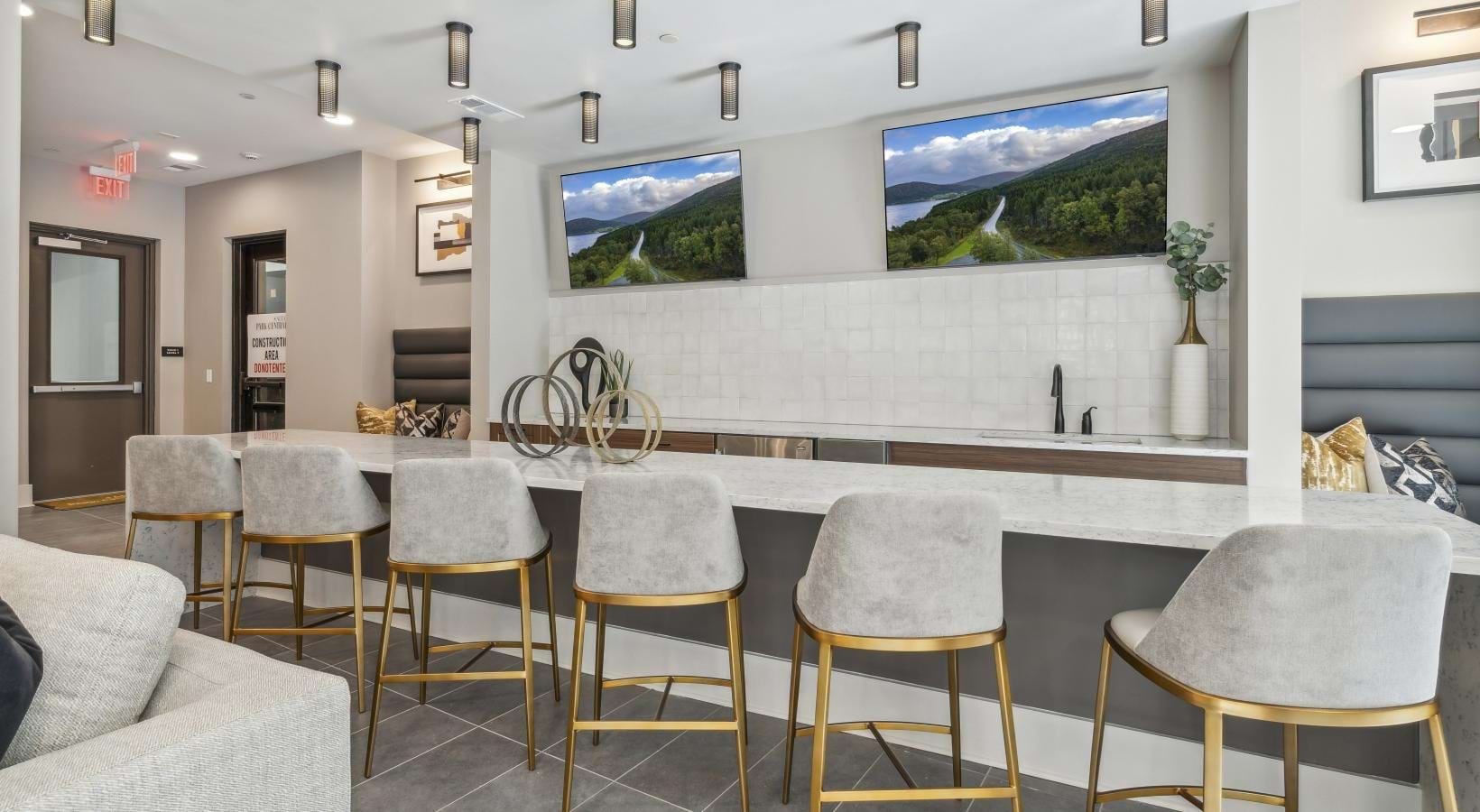 Club room bar seating