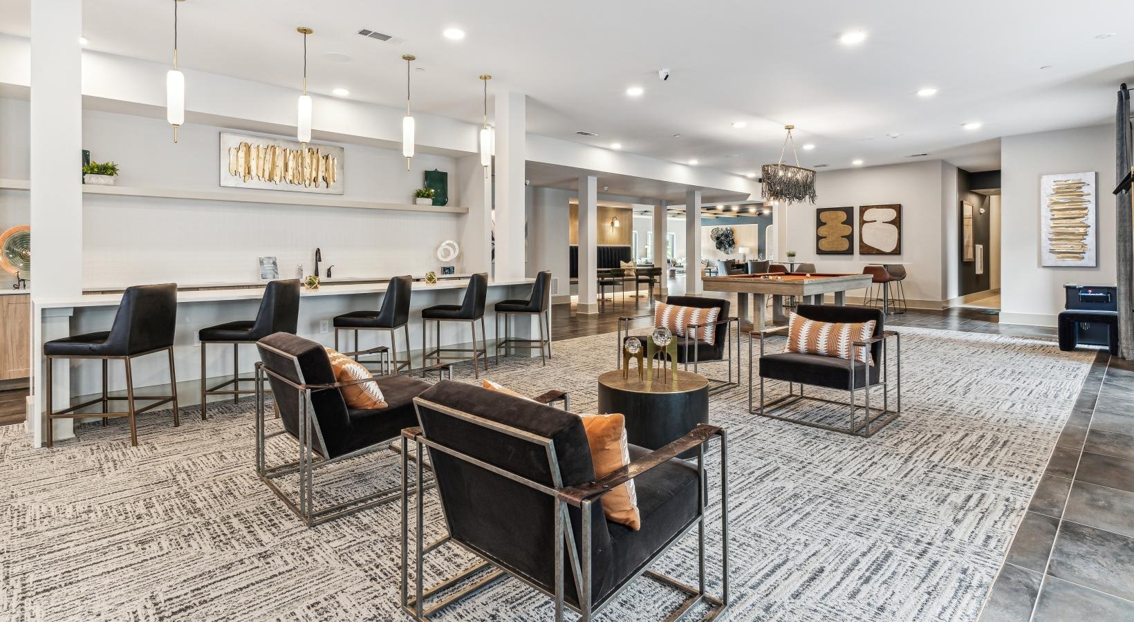 Resident clubroom lounge
