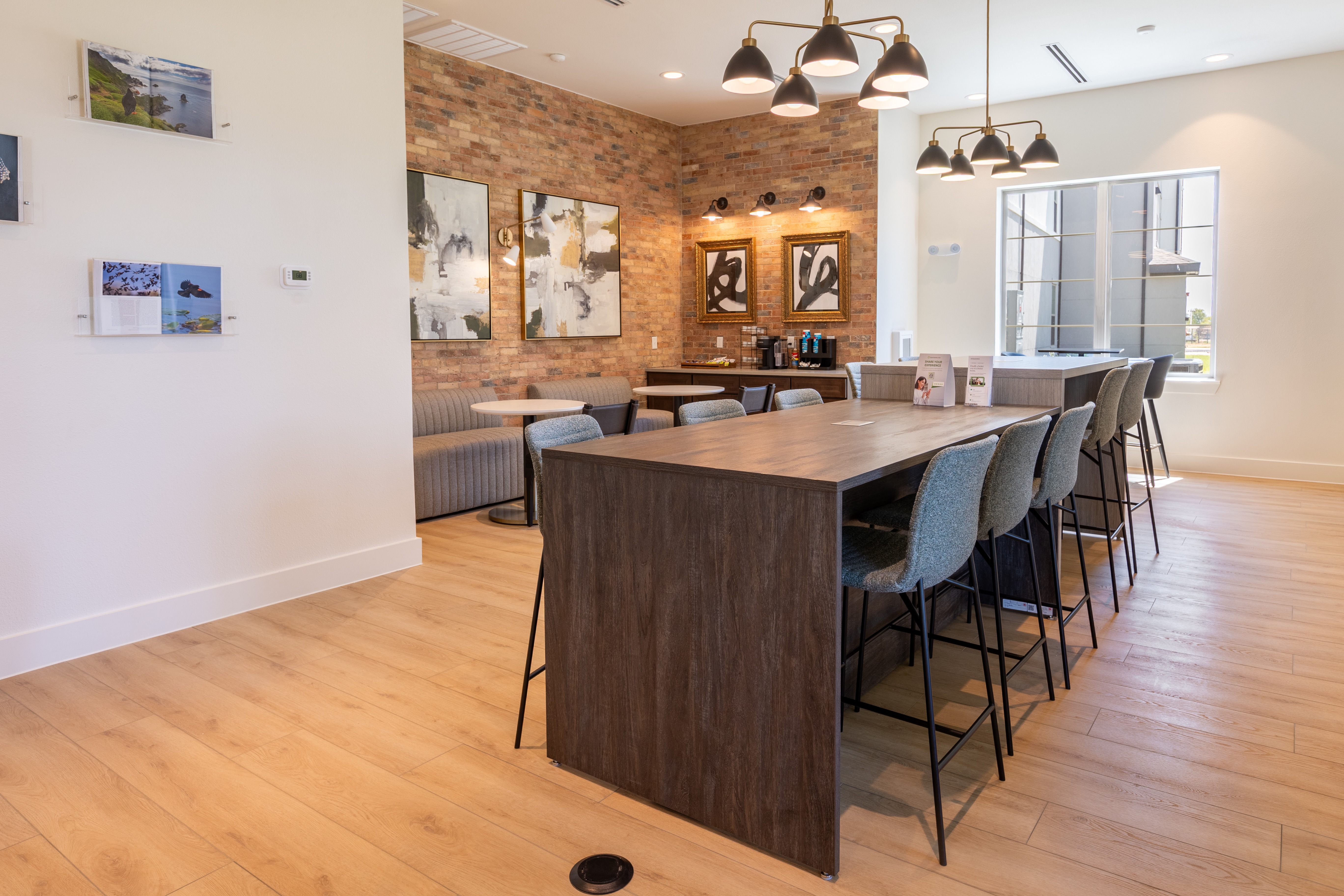 Coworking table