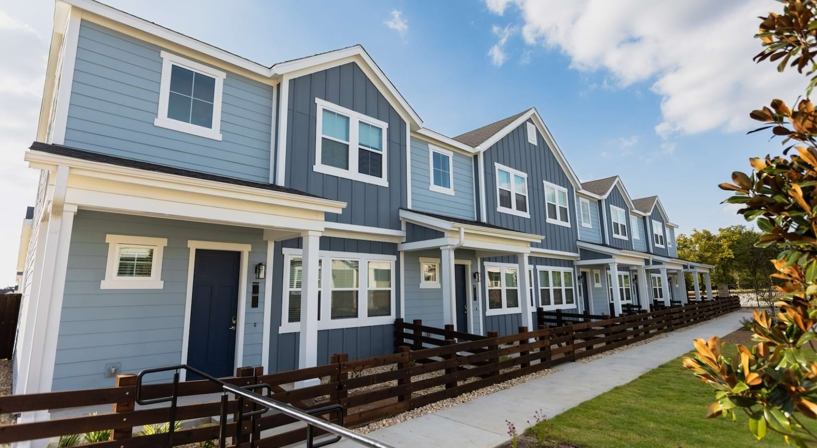 Home exteriors and streetscape