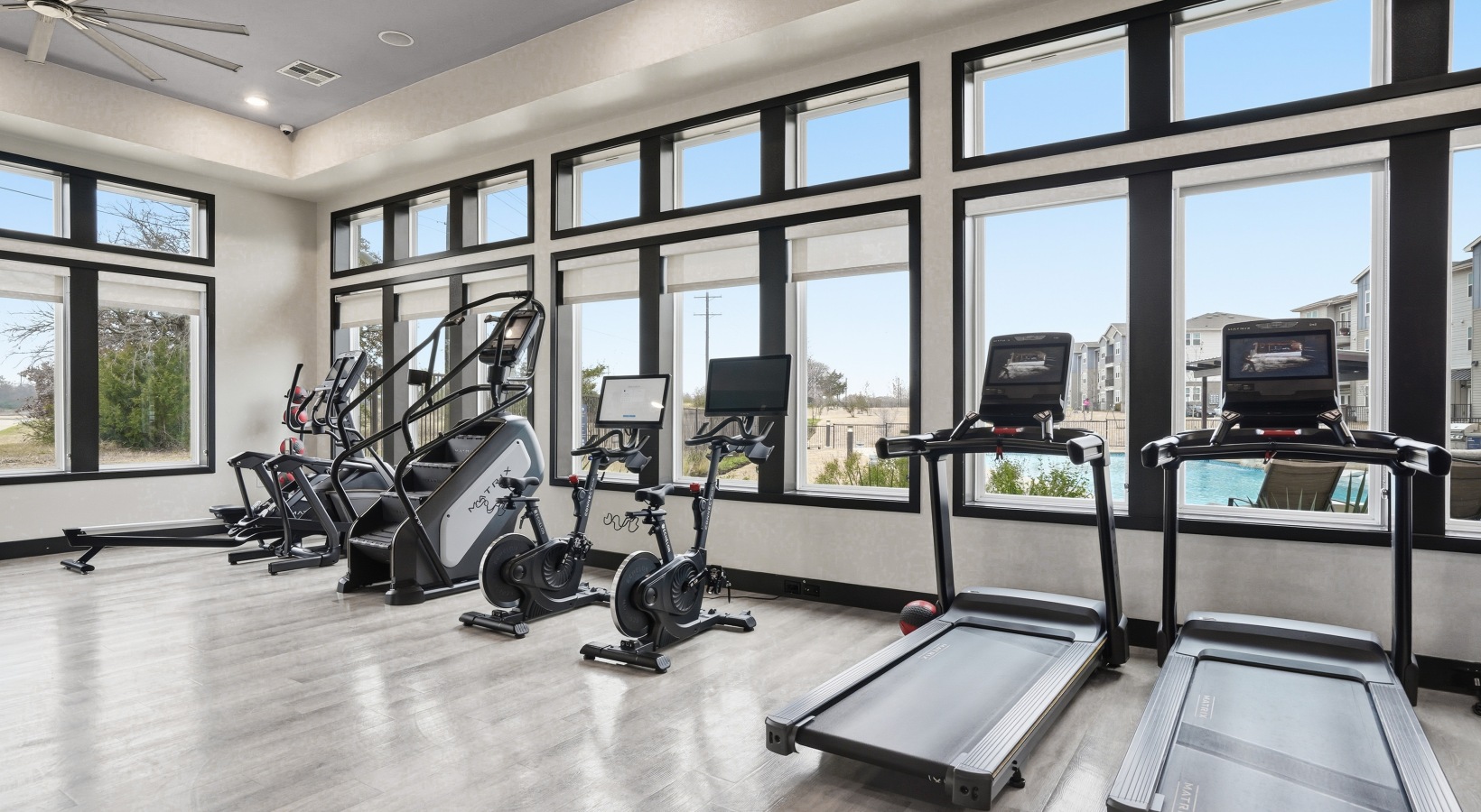 Cardio and exercise equipment