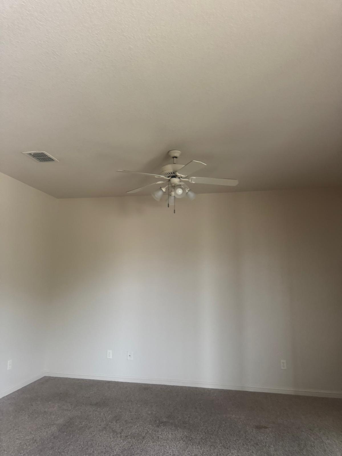 2212 Breezy Dr - photo 3