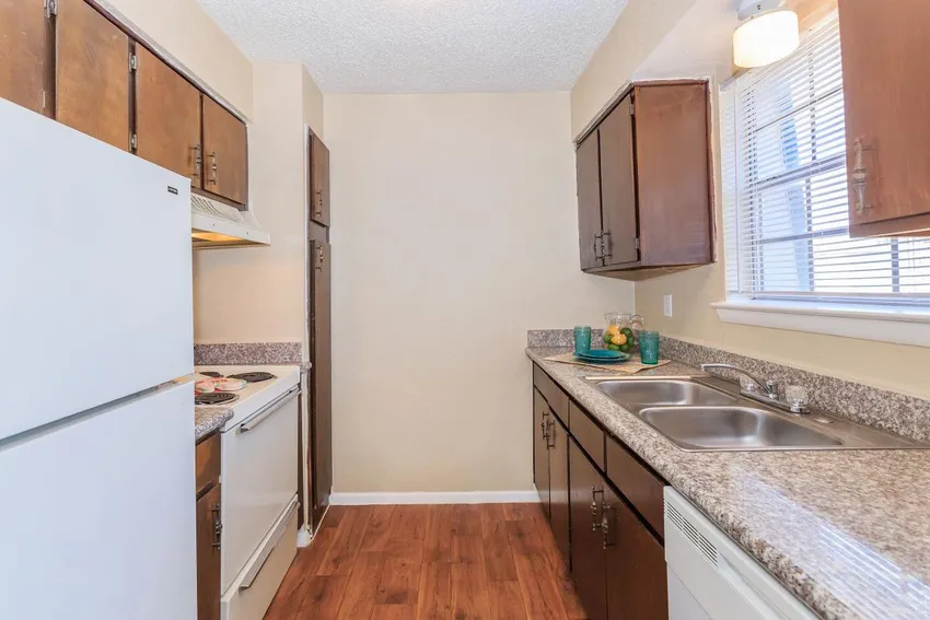 3 Bed 2 Bath - 3A - photo 4