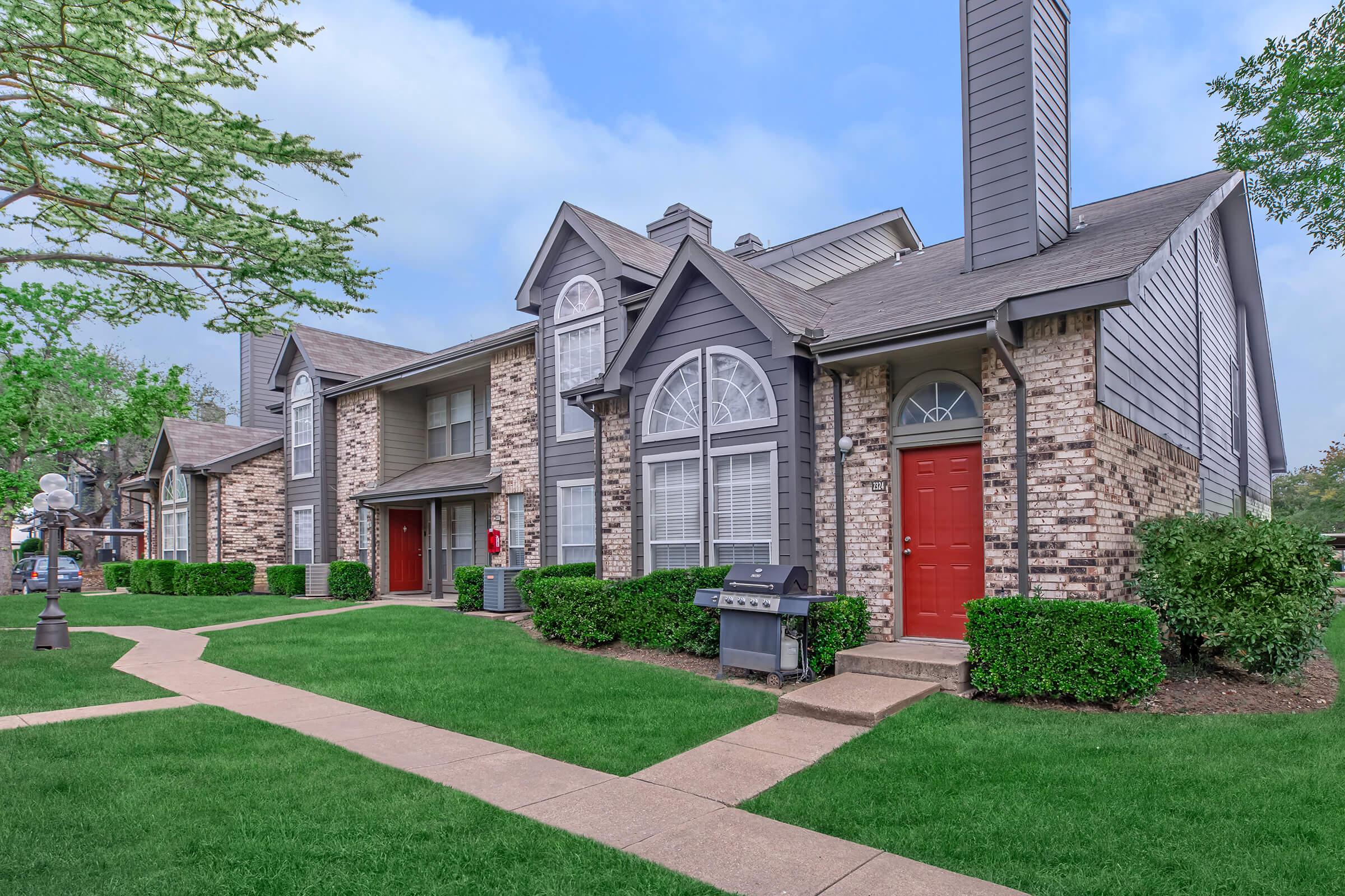 Plano Park Townhomes