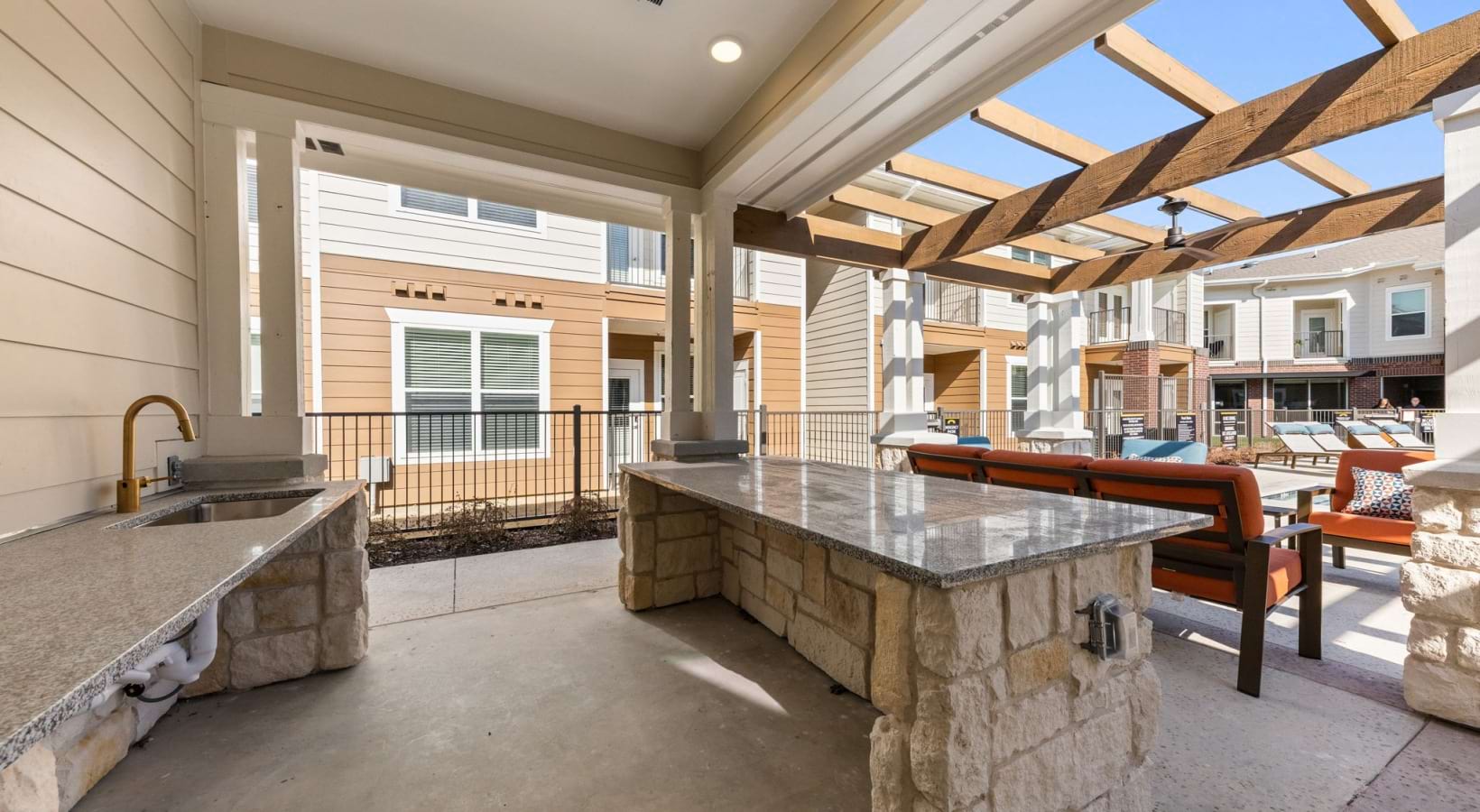 Parmore Plano