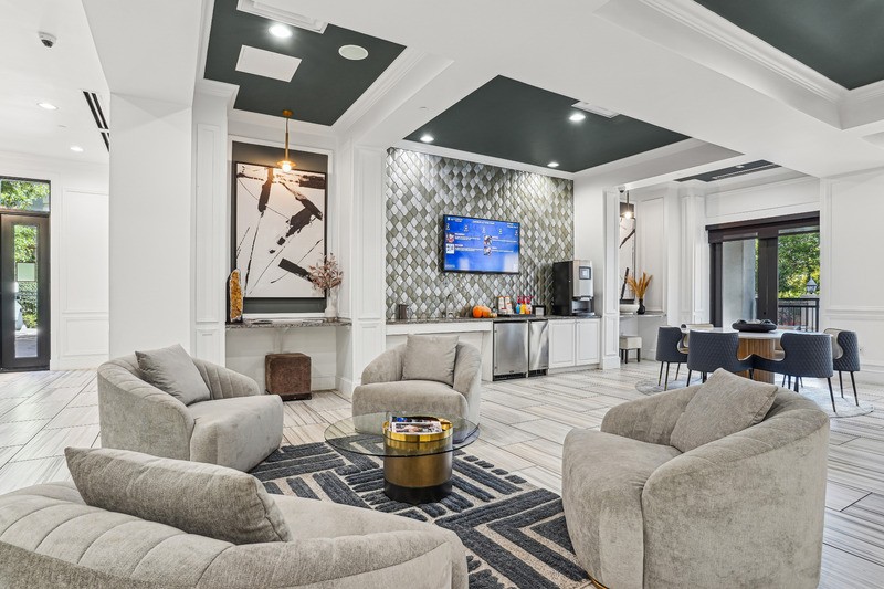 Cantabria at Turtle Creek - Clubroom lounge with armchairs and coffered ceiling
