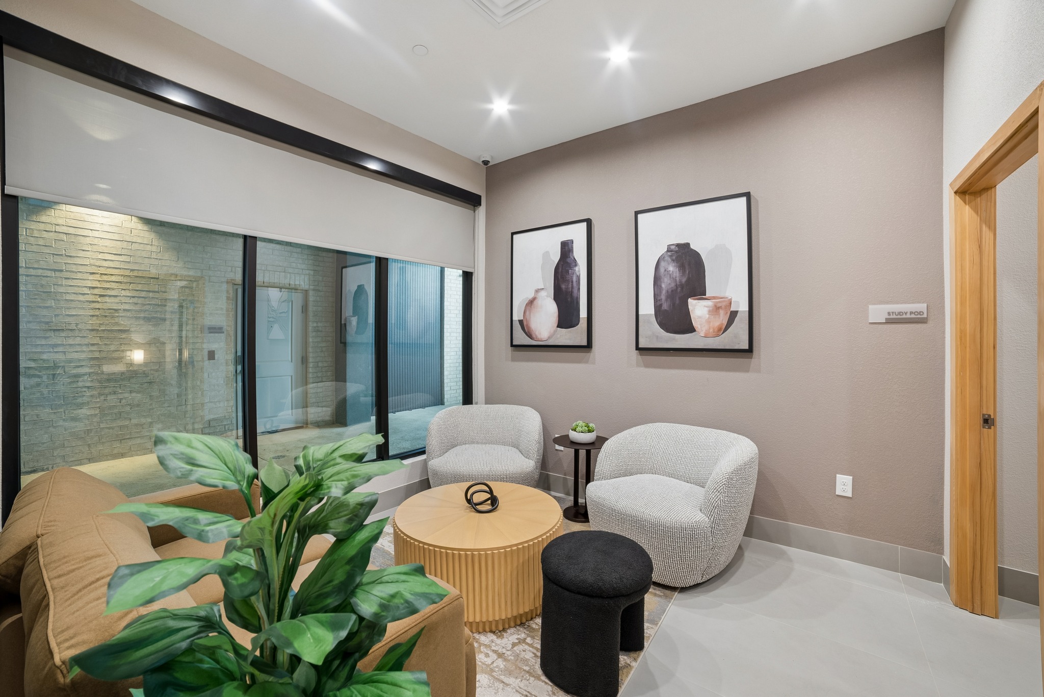 Resident lounge with lounge chairs