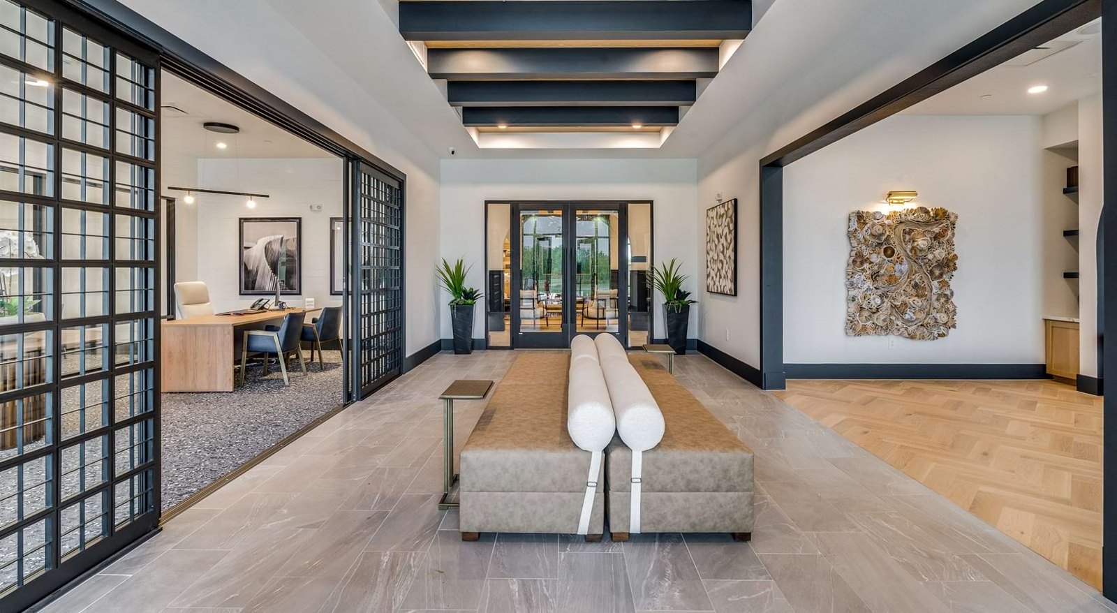 Lobby at Aven at the Cove