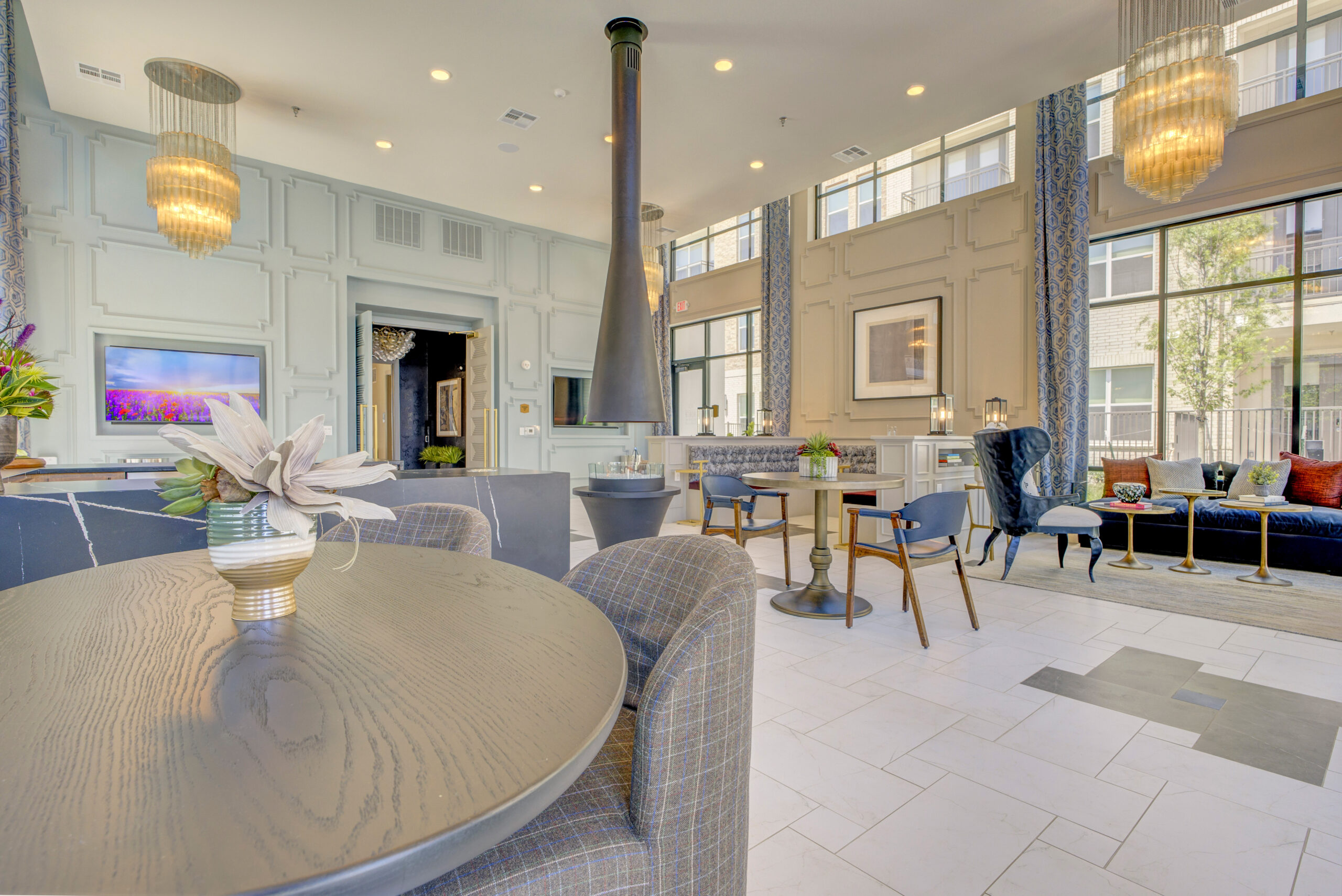 Jewel Box Library Lounge at Village at Lexington Ranch