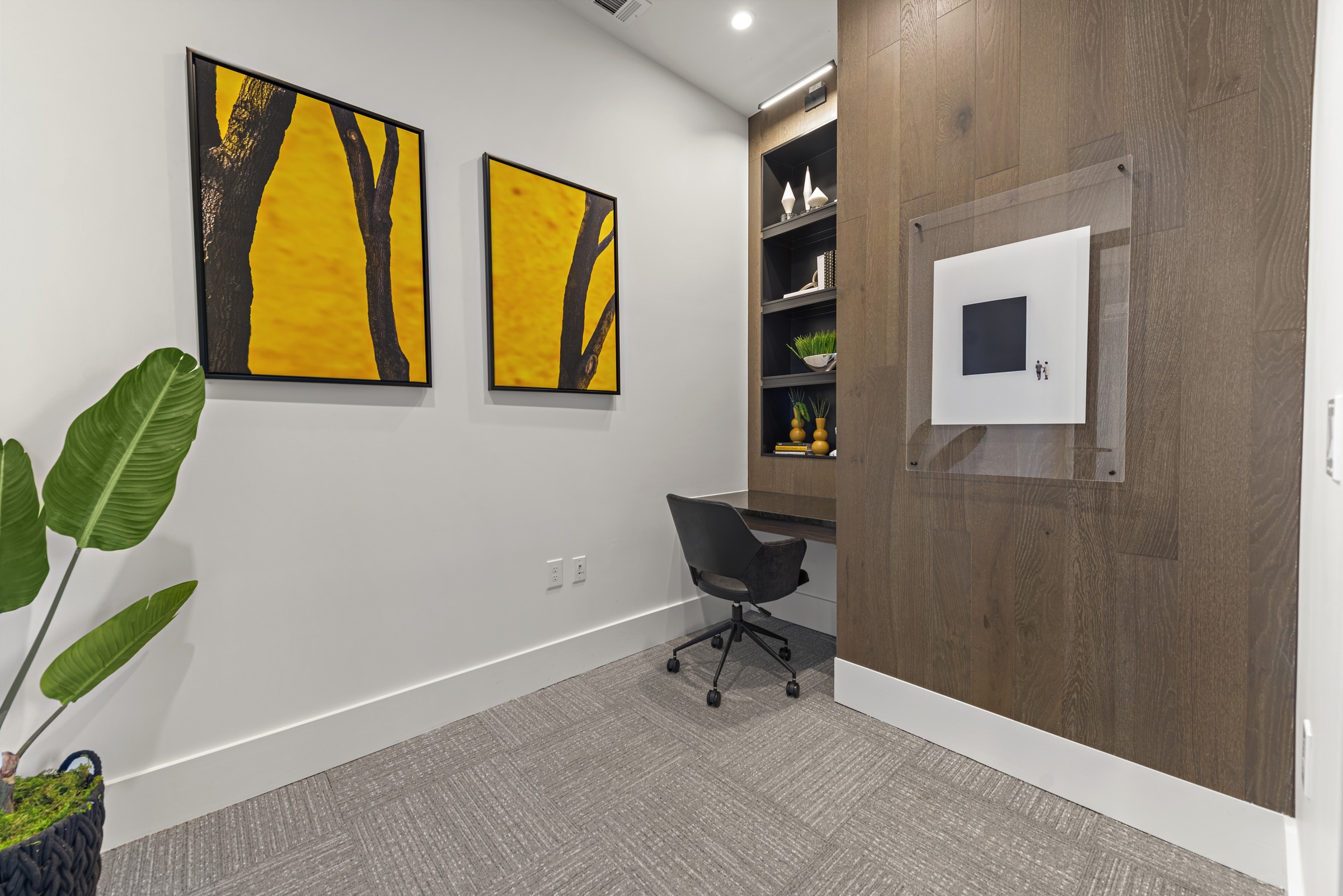 Business Center with Wi-fi at Alta Denton Station