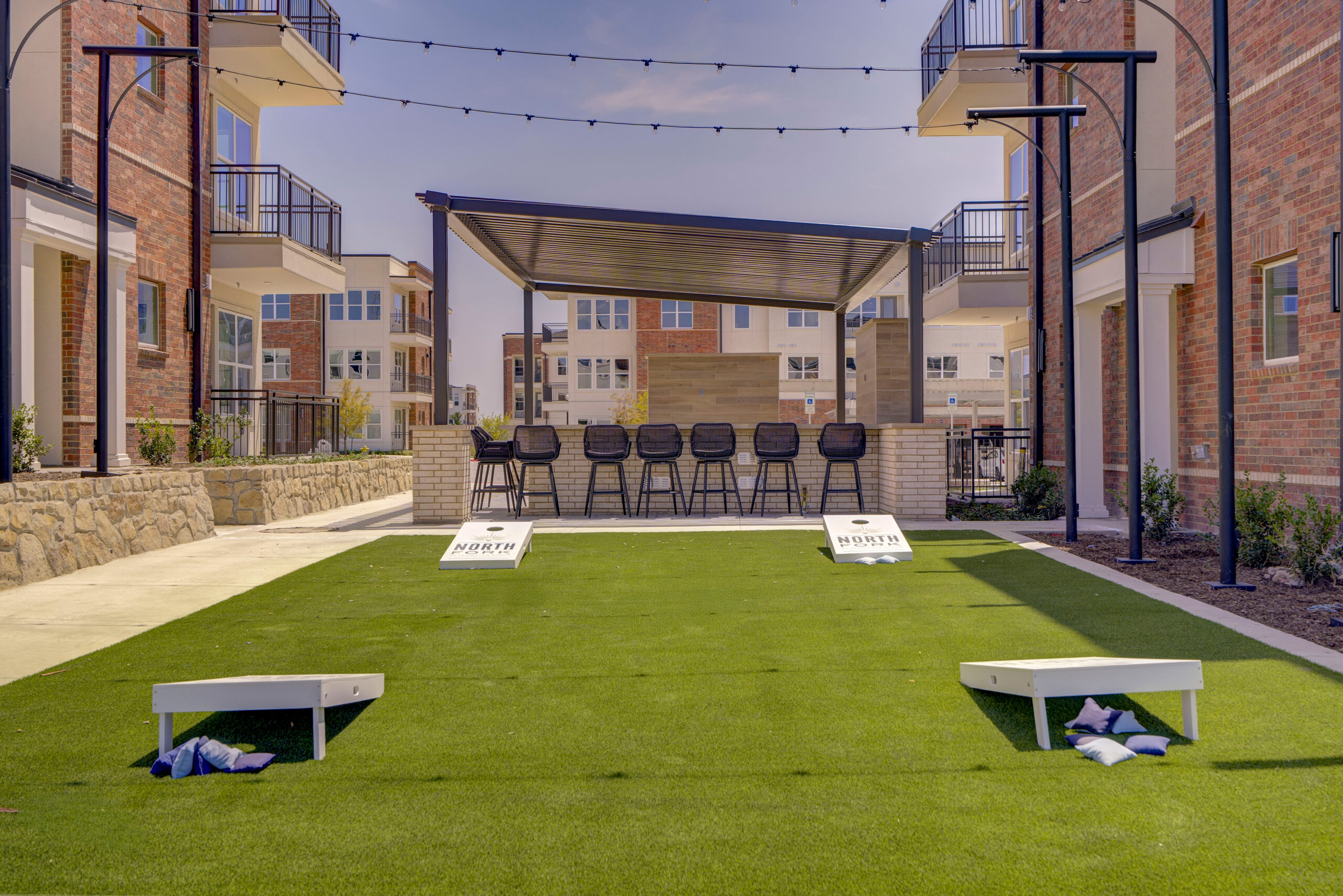 Gaming Courtyard at Village at Lexington Ranch