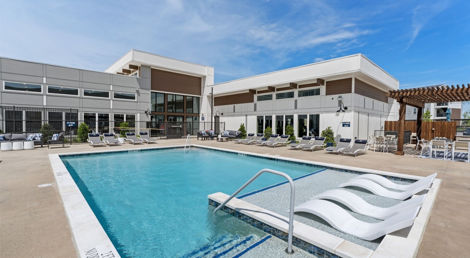 Resort Style Pool at Birchway Quarry Falls