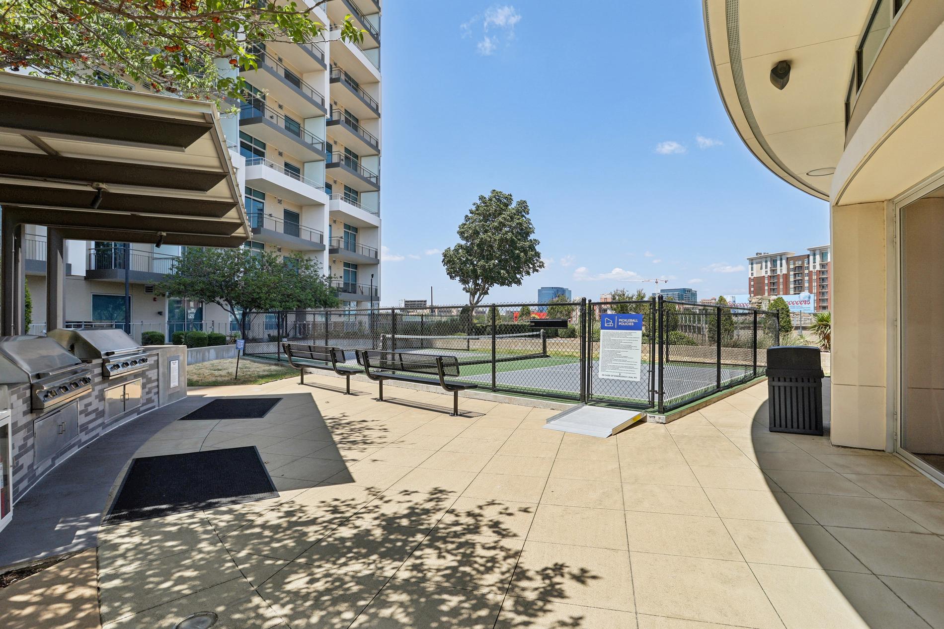 Pickleball court at 1400HiLine