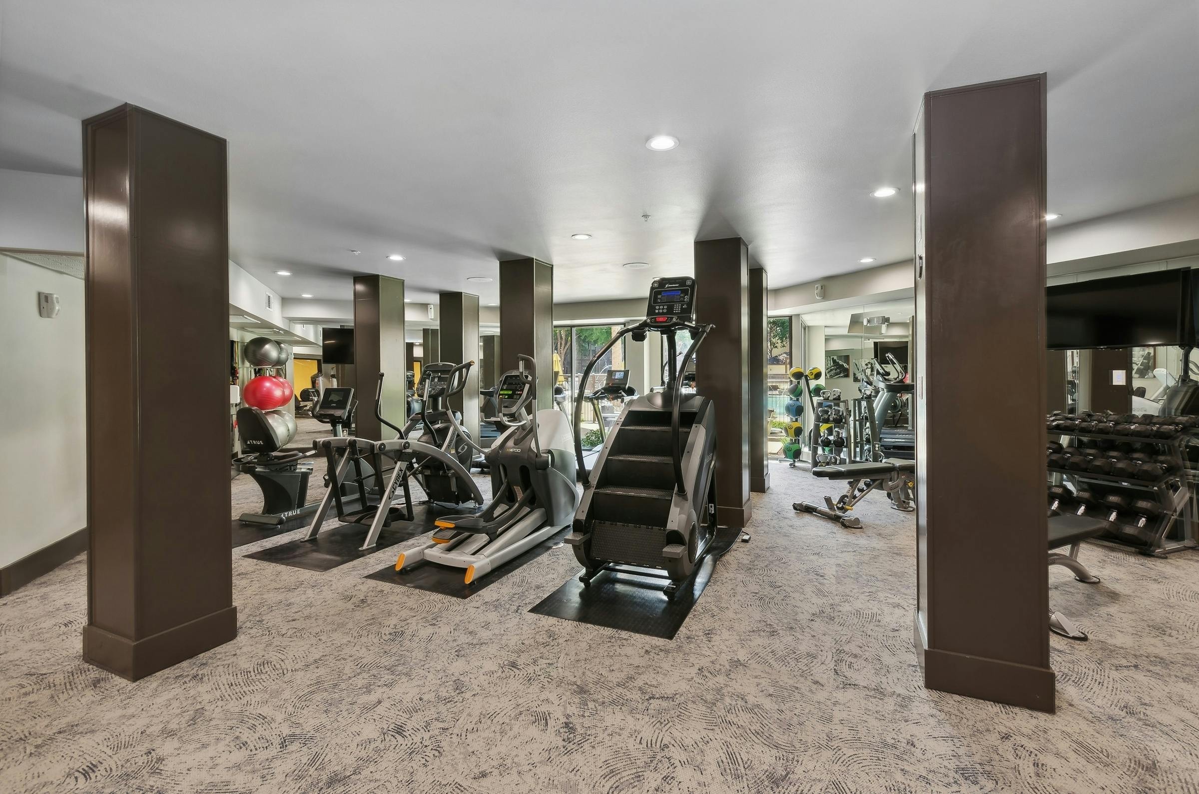 Fitness-2 at AMLI at the Ballpark