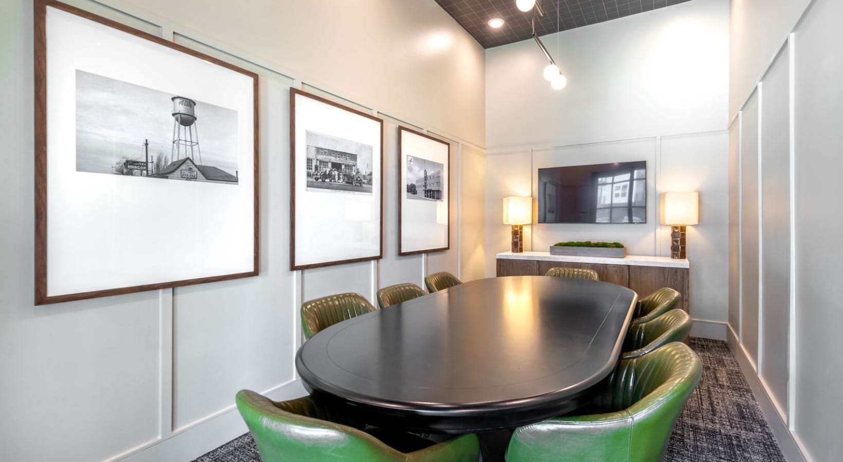 Alpine Village - Private conference room