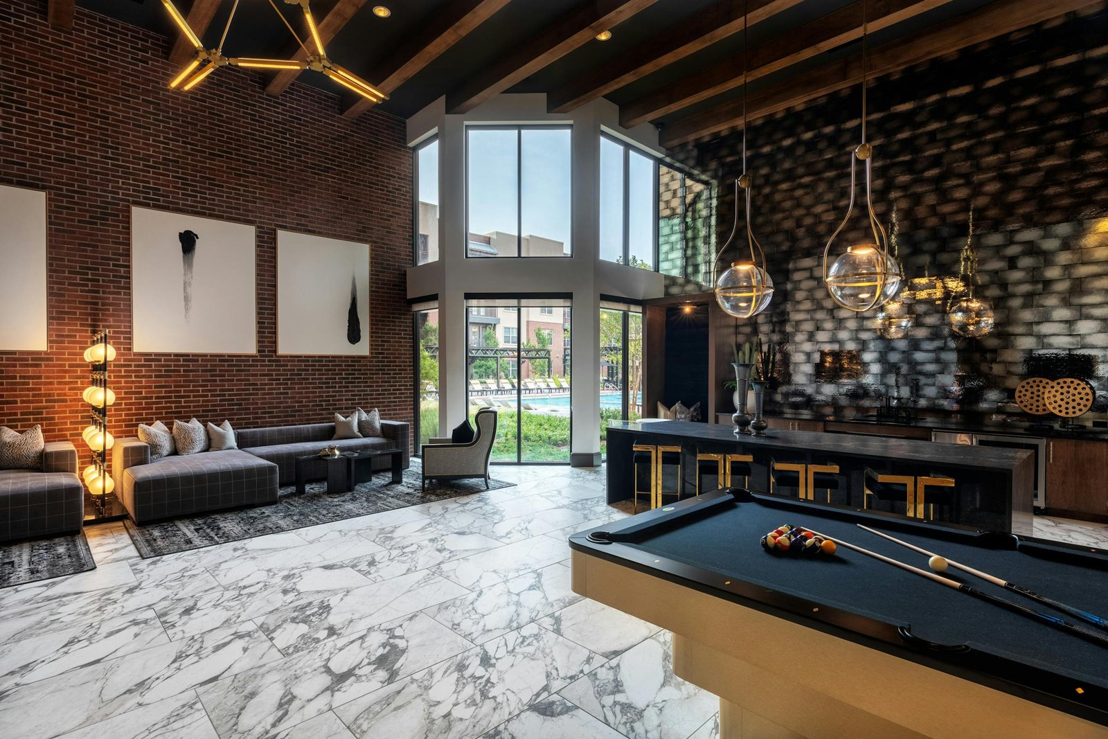 Clubroom Billiards at AMLI Grapevine