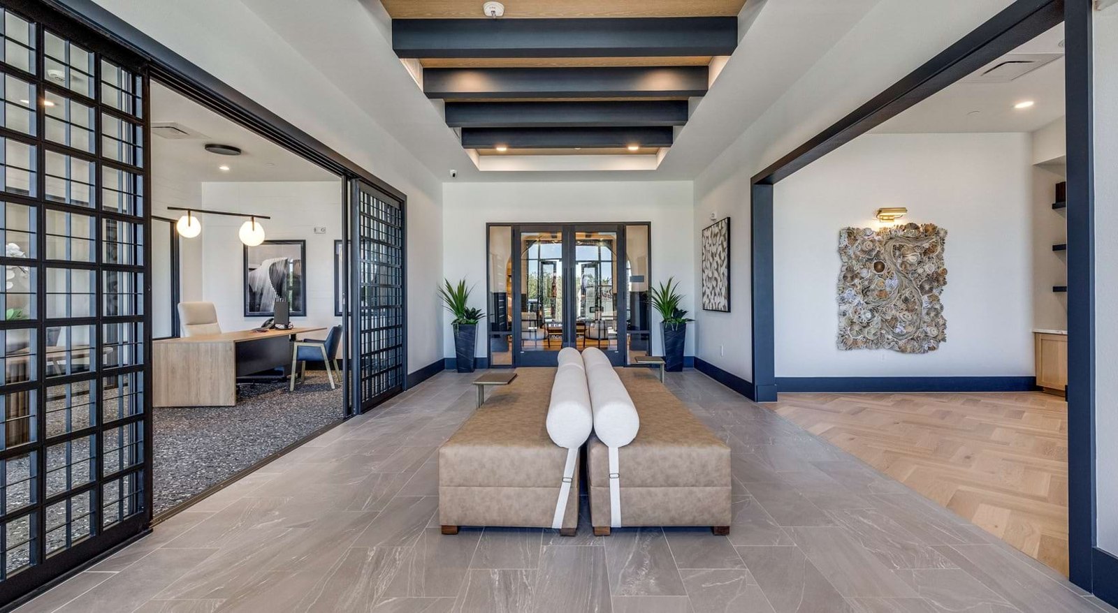Lobby at Aven at the Cove