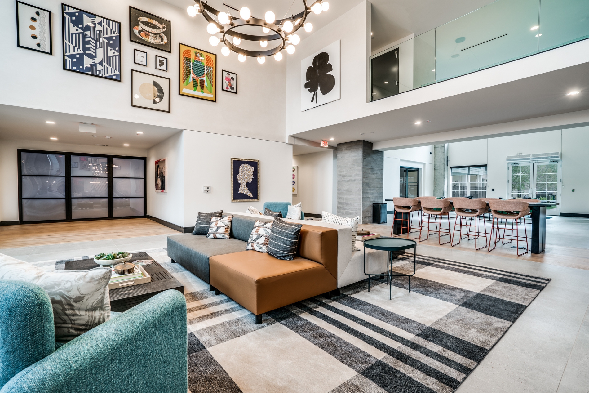Resident lounge seating at Epoch on Eagle